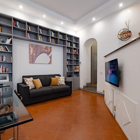 Roman Forum Apartment - The Heart Of โรม ภายนอก รูปภาพ